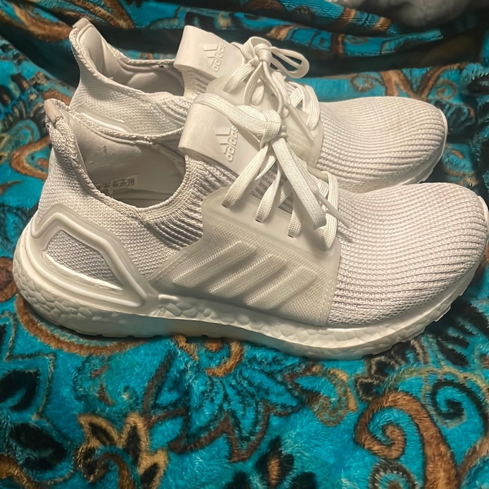 Boys size 4 (6 in women’s) adidas ultraboost - worn 2 times